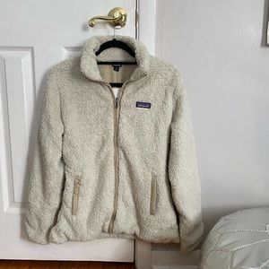 LTO‼️NWT🌟 Women’s Patigonia Sherpa Zip-up